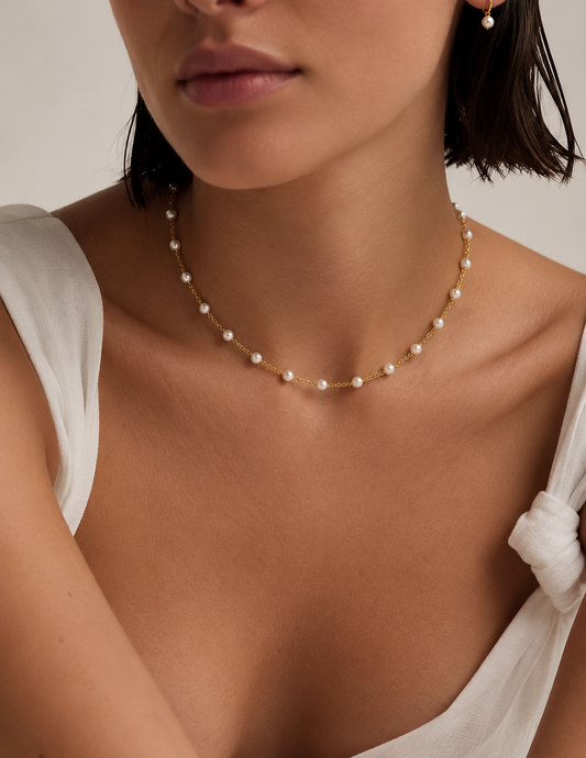 Colar Choker Banhado em Ouro 18k com Pérolas