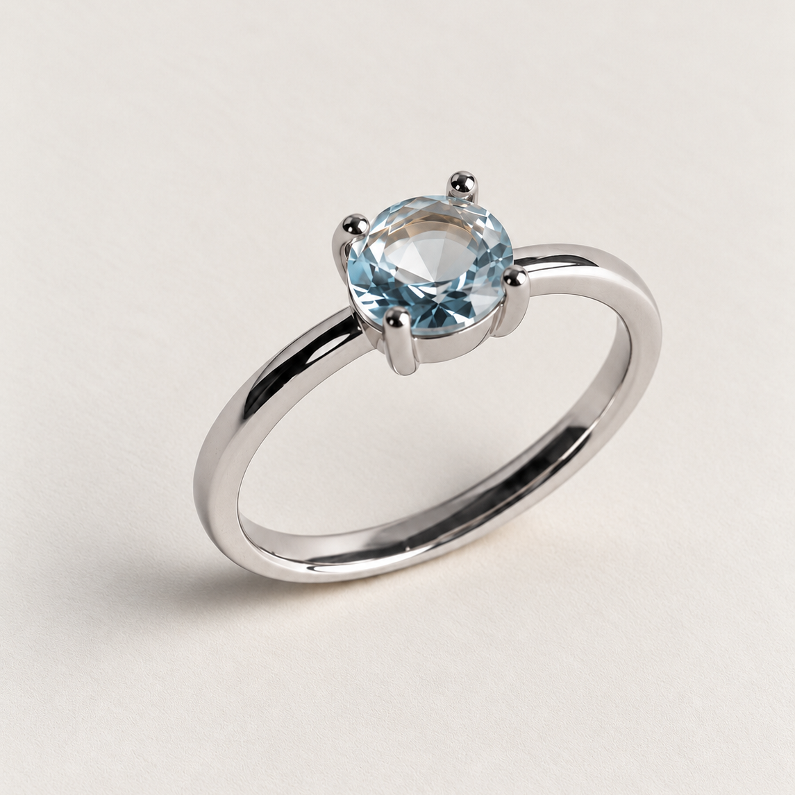 Anel Pedra Cristal Azul Banhado em Ródio