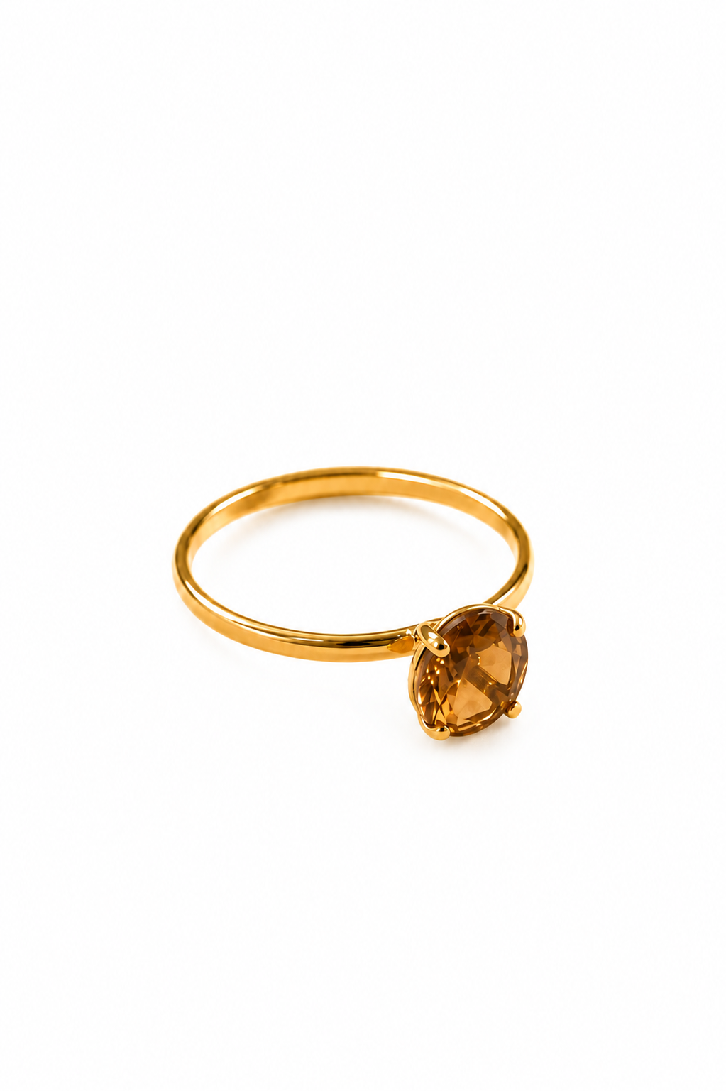 Anel Solitário com Pedra Zircônia Âmbar Banhado em Ouro 18k