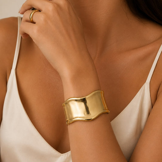 Bracelete Max Curve Banhado em Ouro 18k